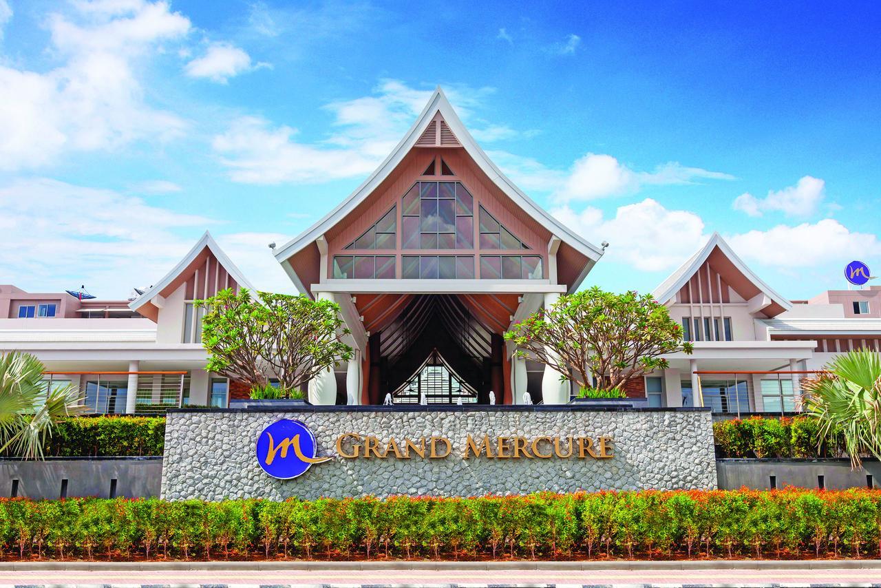 Grand Mercure Phuket Patong Exterior photo